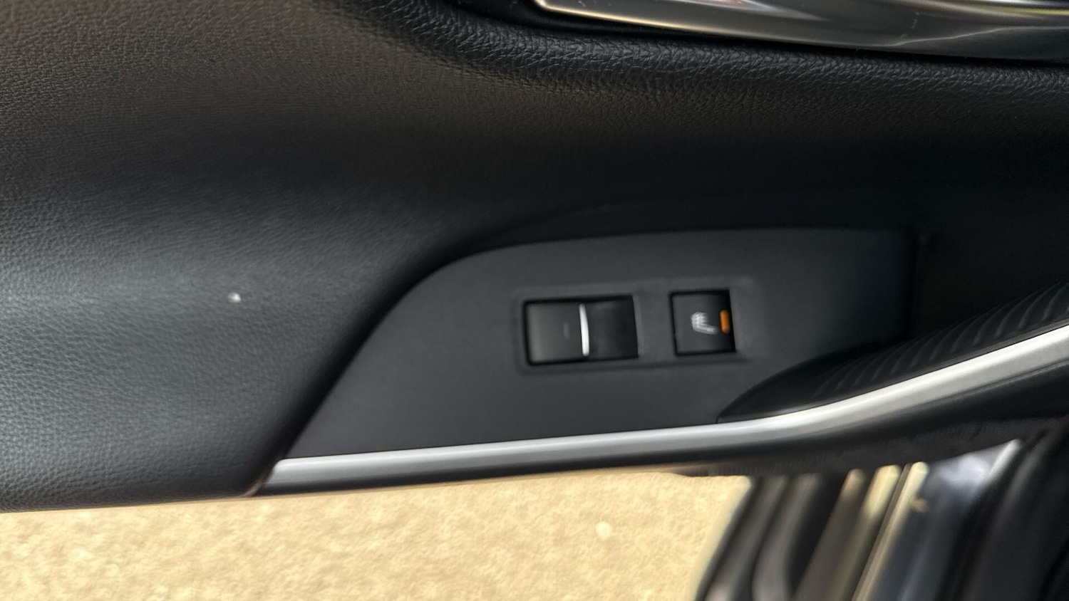 Used Toyota RAV4 2022 for sale - 76432251: Photo 64