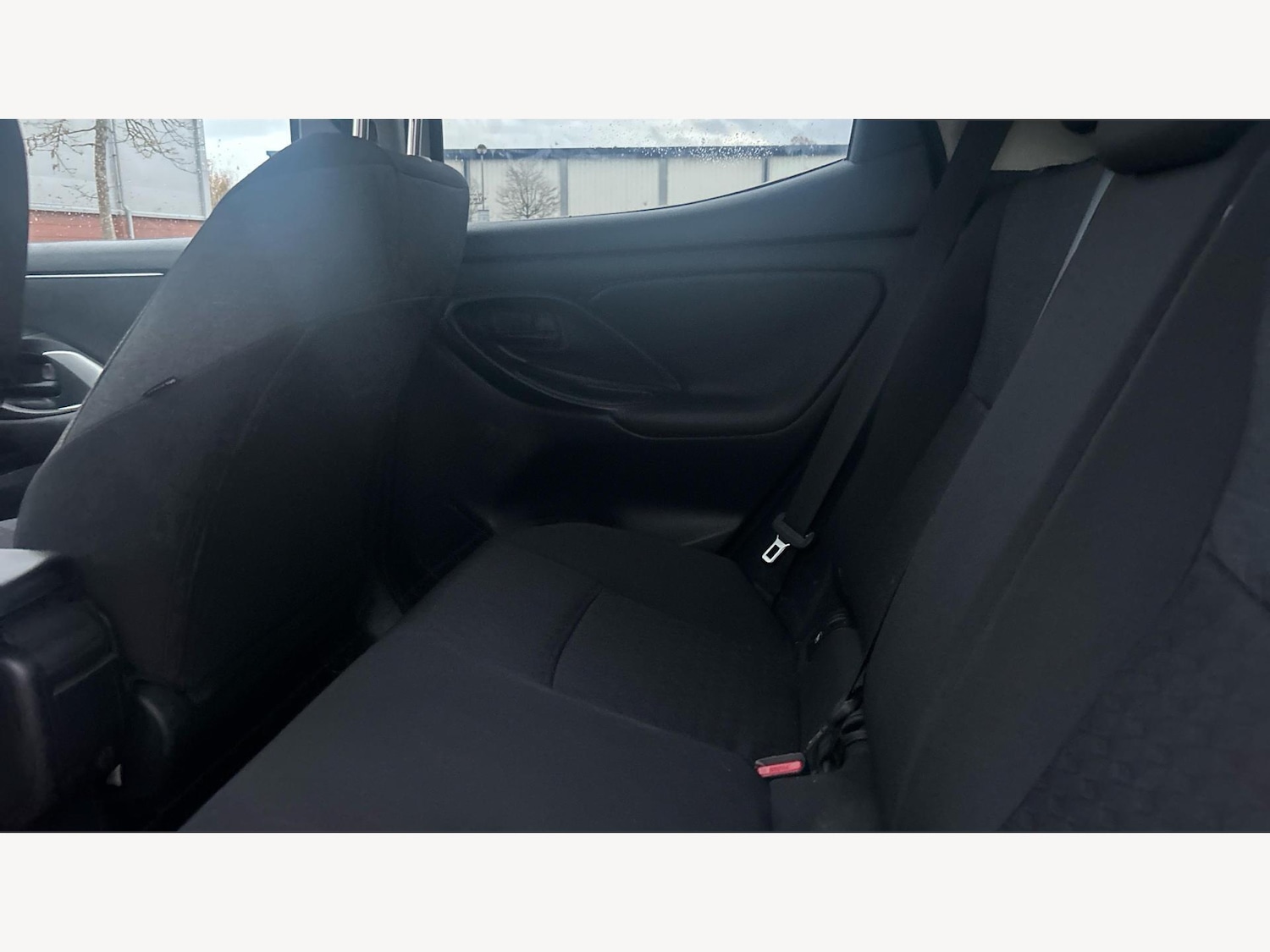 Used Toyota Yaris 2022 for sale - 76666547: Photo 15
