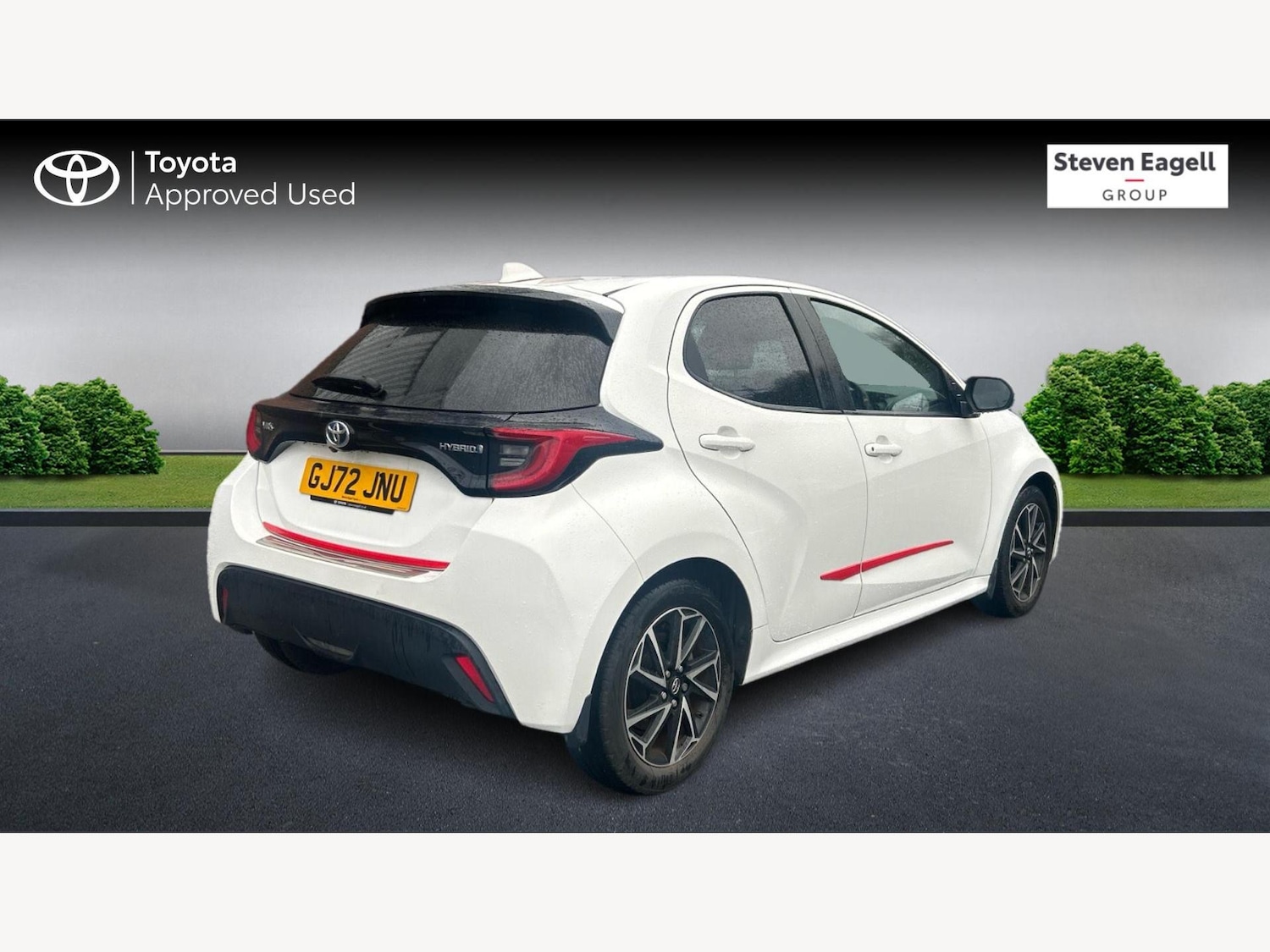 Used Toyota Yaris 2022 for sale - 76666547: Photo 2