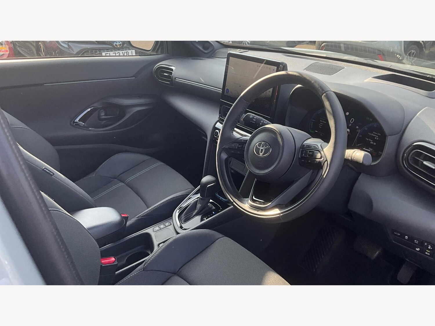 Used Toyota Yaris Cross 2025 for sale - 76457753: Photo 13