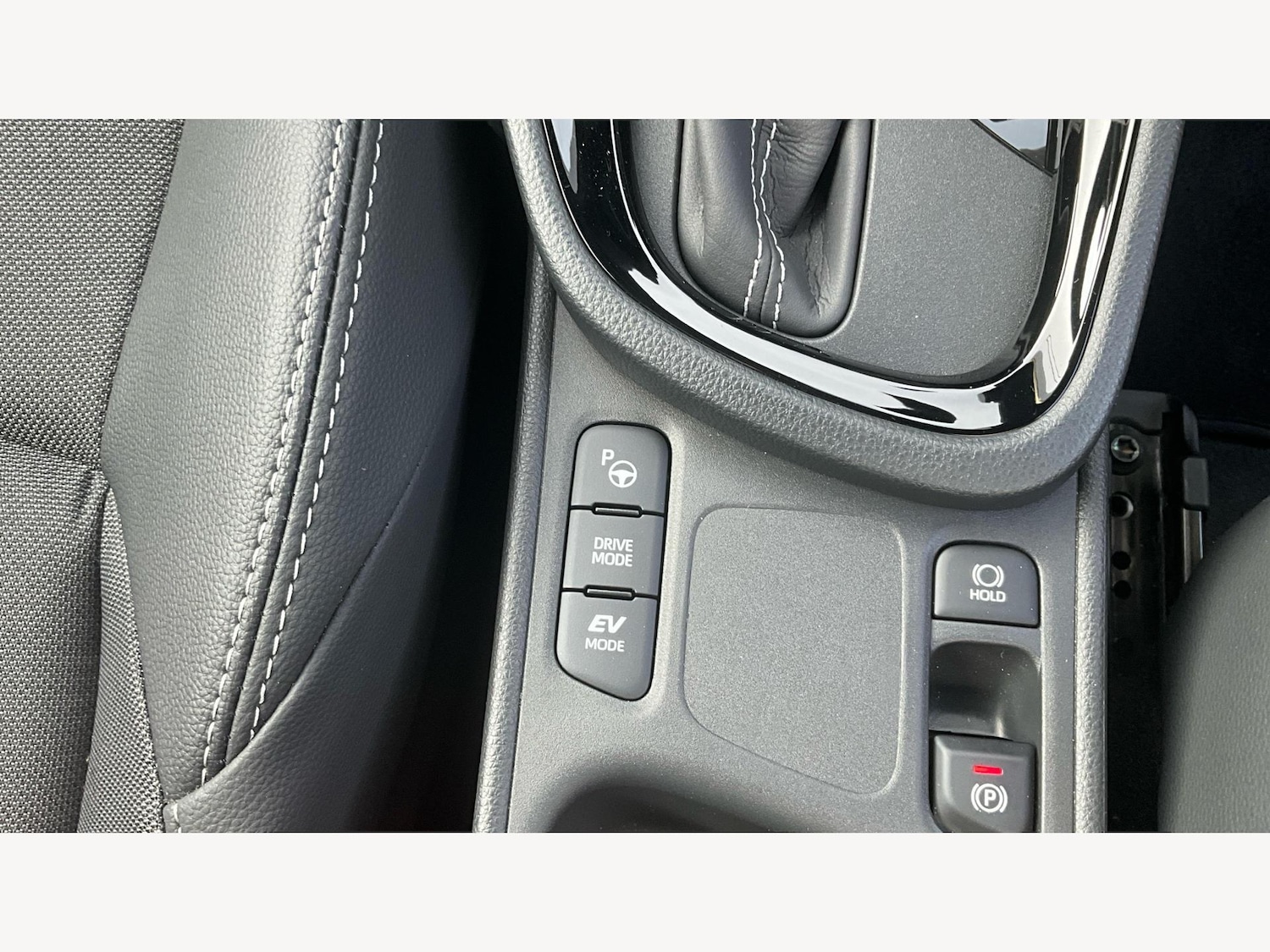 Used Toyota Yaris Cross 2025 for sale - 76457753: Photo 27