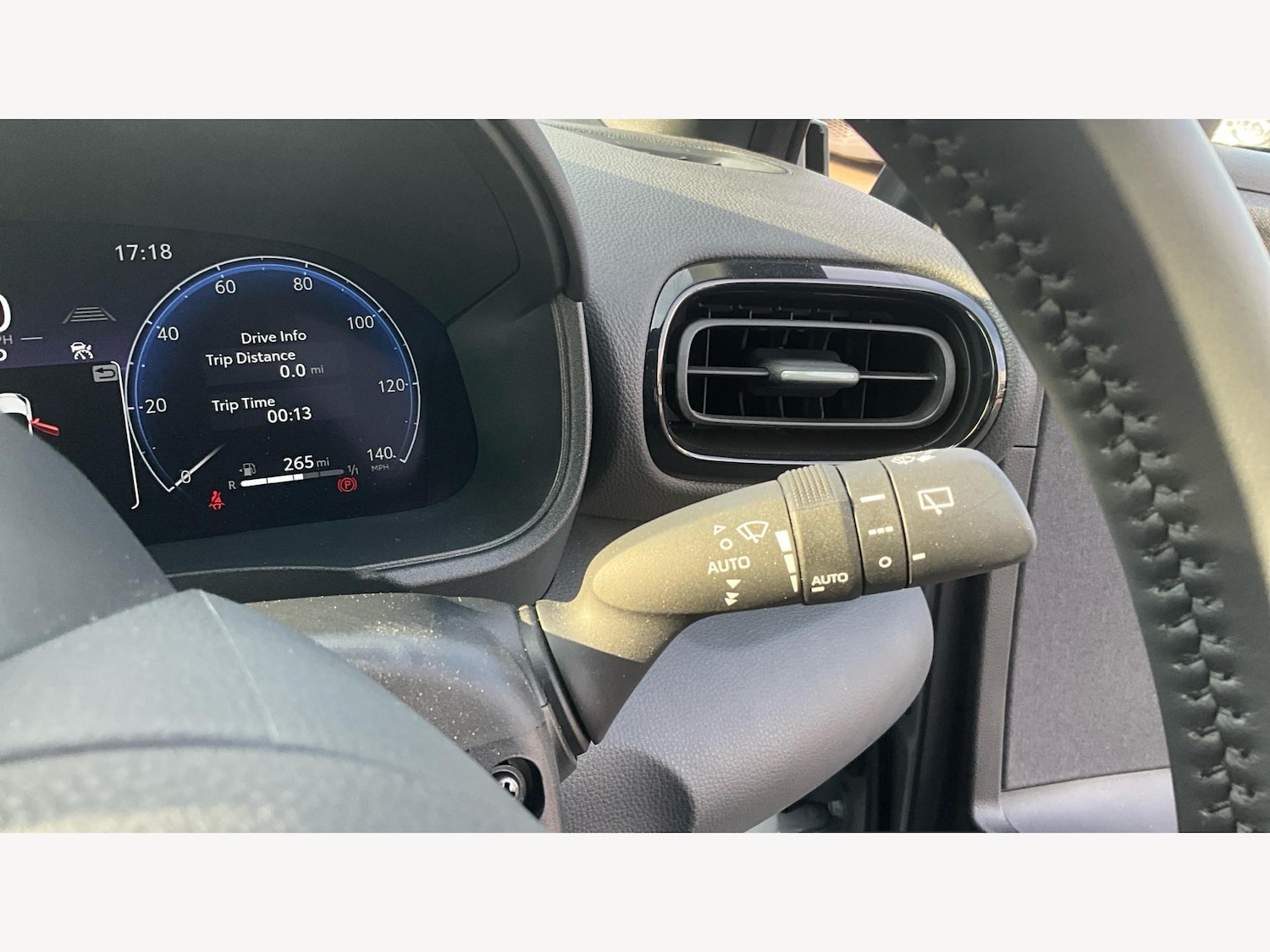 Used Toyota Yaris Cross 2025 for sale - 76457753: Photo 29