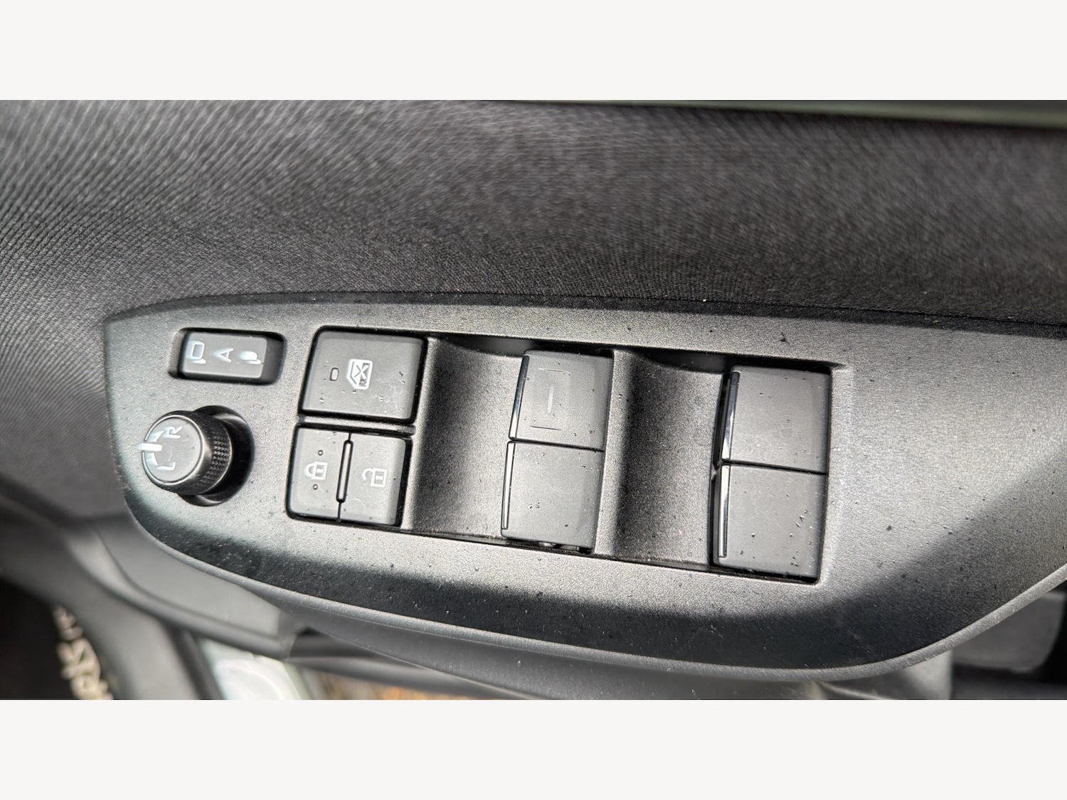 Used Toyota Yaris Cross 2025 for sale - 76457753: Photo 34