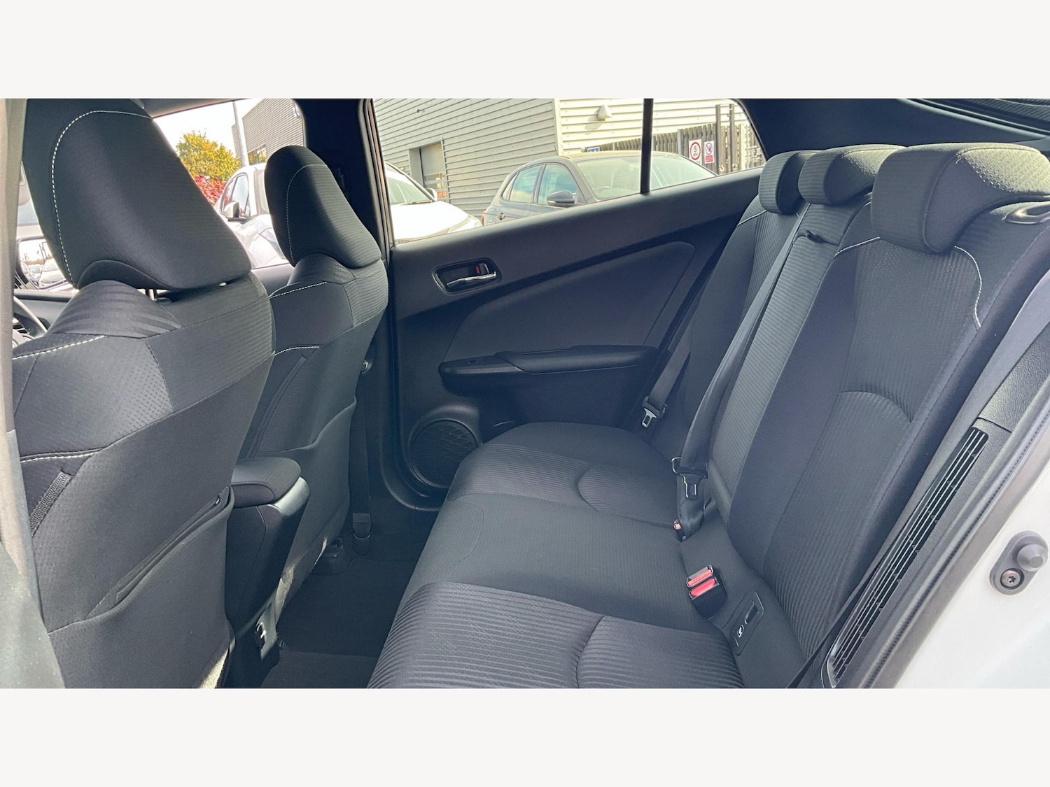 Used Toyota Prius 2023 for sale - 76151220: Photo 15