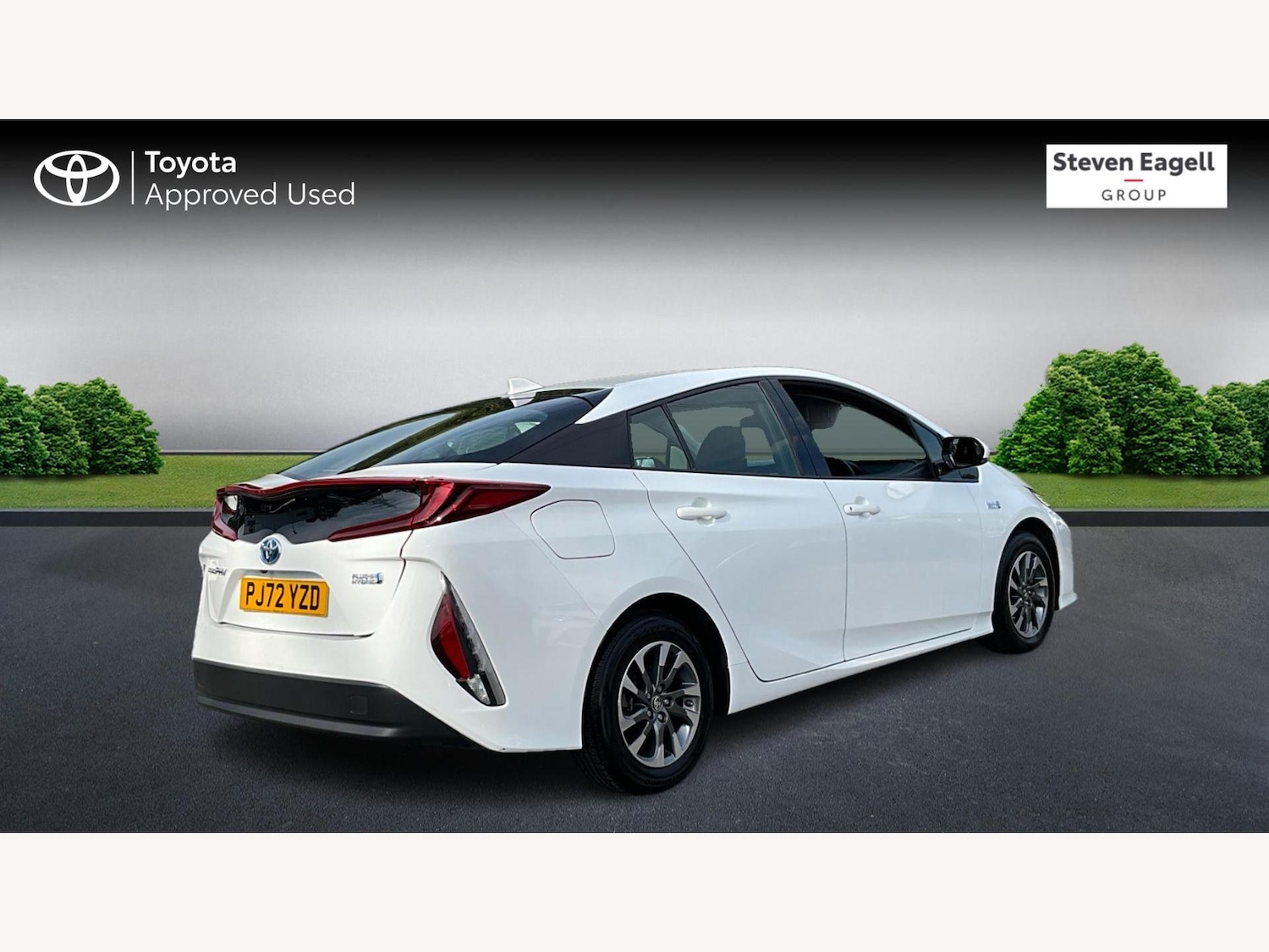 Used Toyota Prius 2023 for sale - 76151220: Photo 2