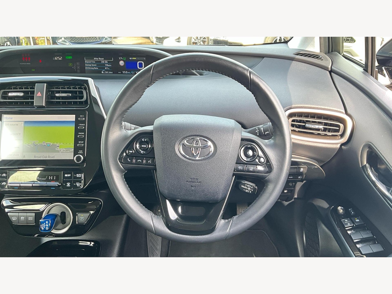 Used Toyota Prius 2023 for sale - 76151220: Photo 8