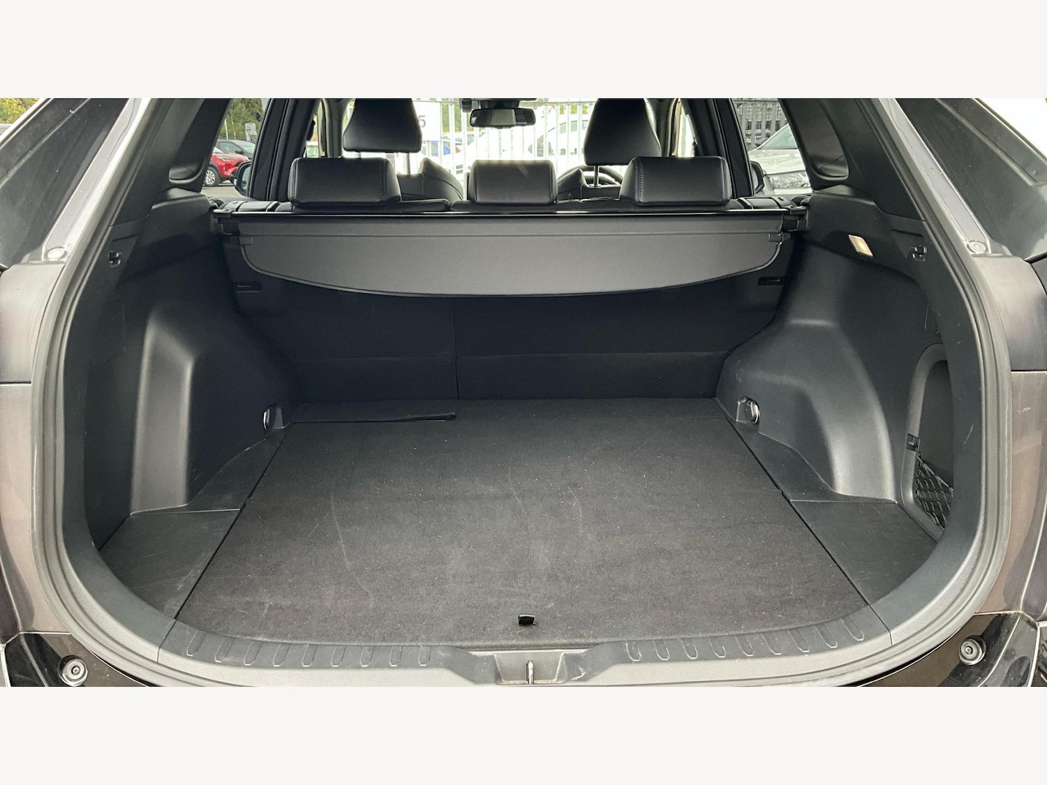 Used Toyota RAV4 2022 for sale - 76001032: Photo 16