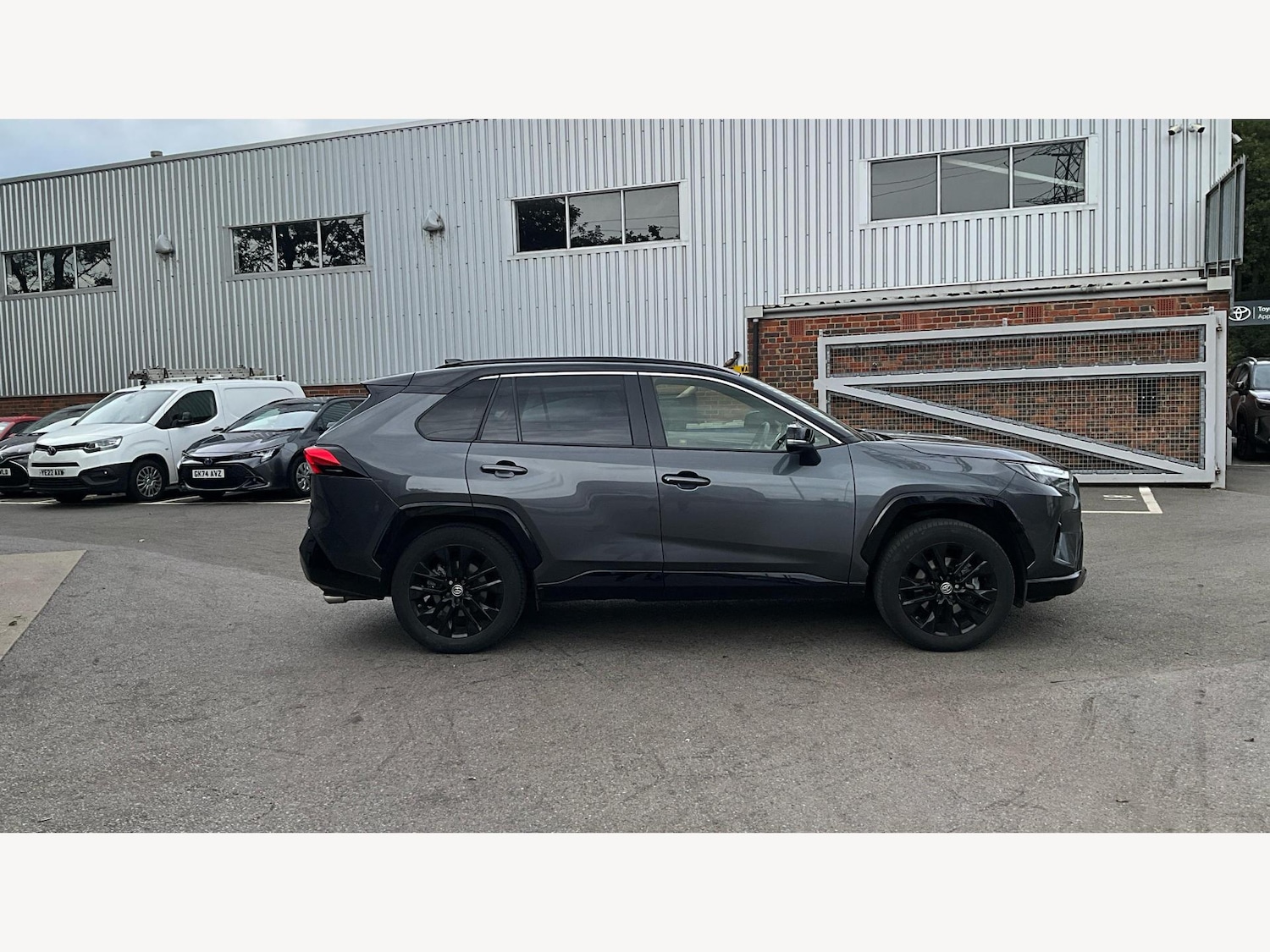 Used Toyota RAV4 2022 for sale - 76001032: Photo 18
