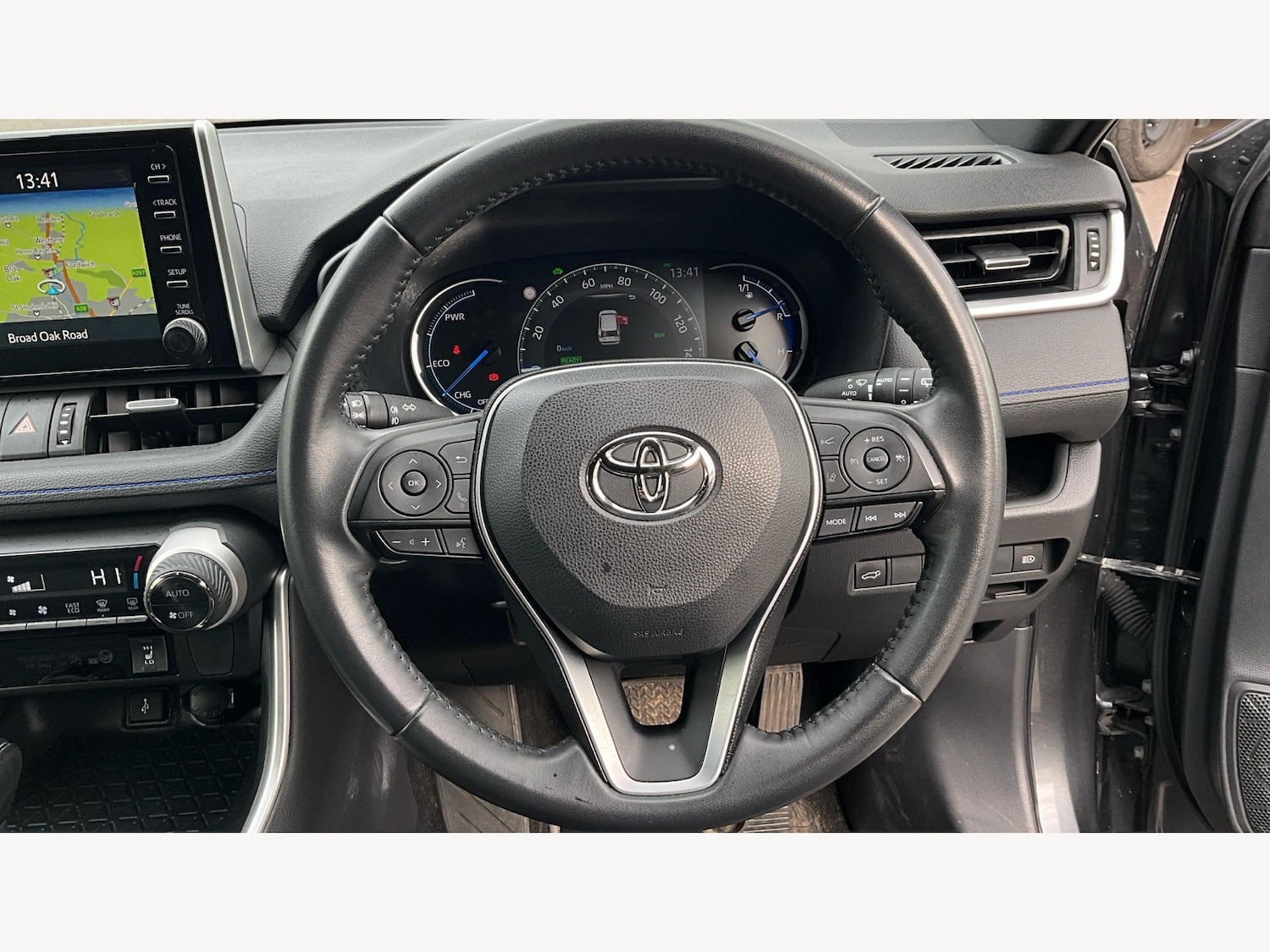 Used Toyota RAV4 2022 for sale - 76001032: Photo 8