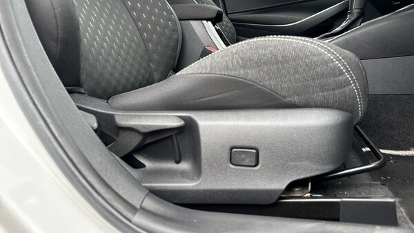 Used Toyota Corolla 2024 for sale - 76227529: Photo 56