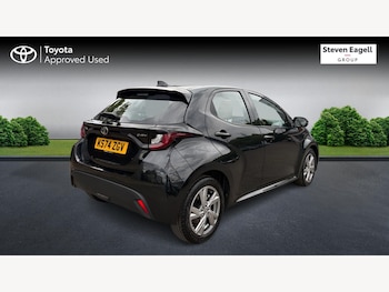 Used Toyota Yaris 2024 for sale - 78821871: Photo