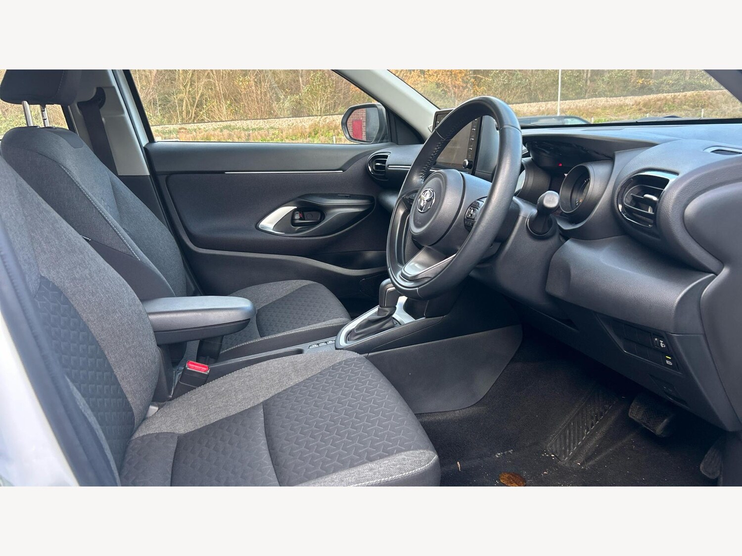 Used Toyota Yaris Cross 2023 for sale - 77175096: Photo 13