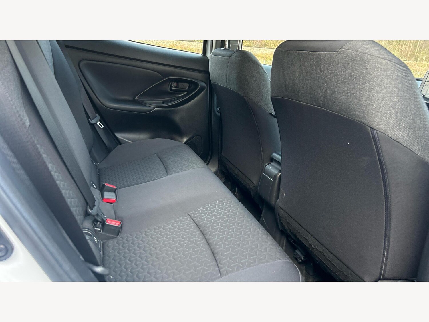 Used Toyota Yaris Cross 2023 for sale - 77175096: Photo 14