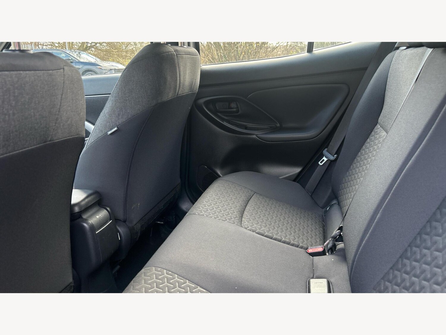 Used Toyota Yaris Cross 2023 for sale - 77175096: Photo 15