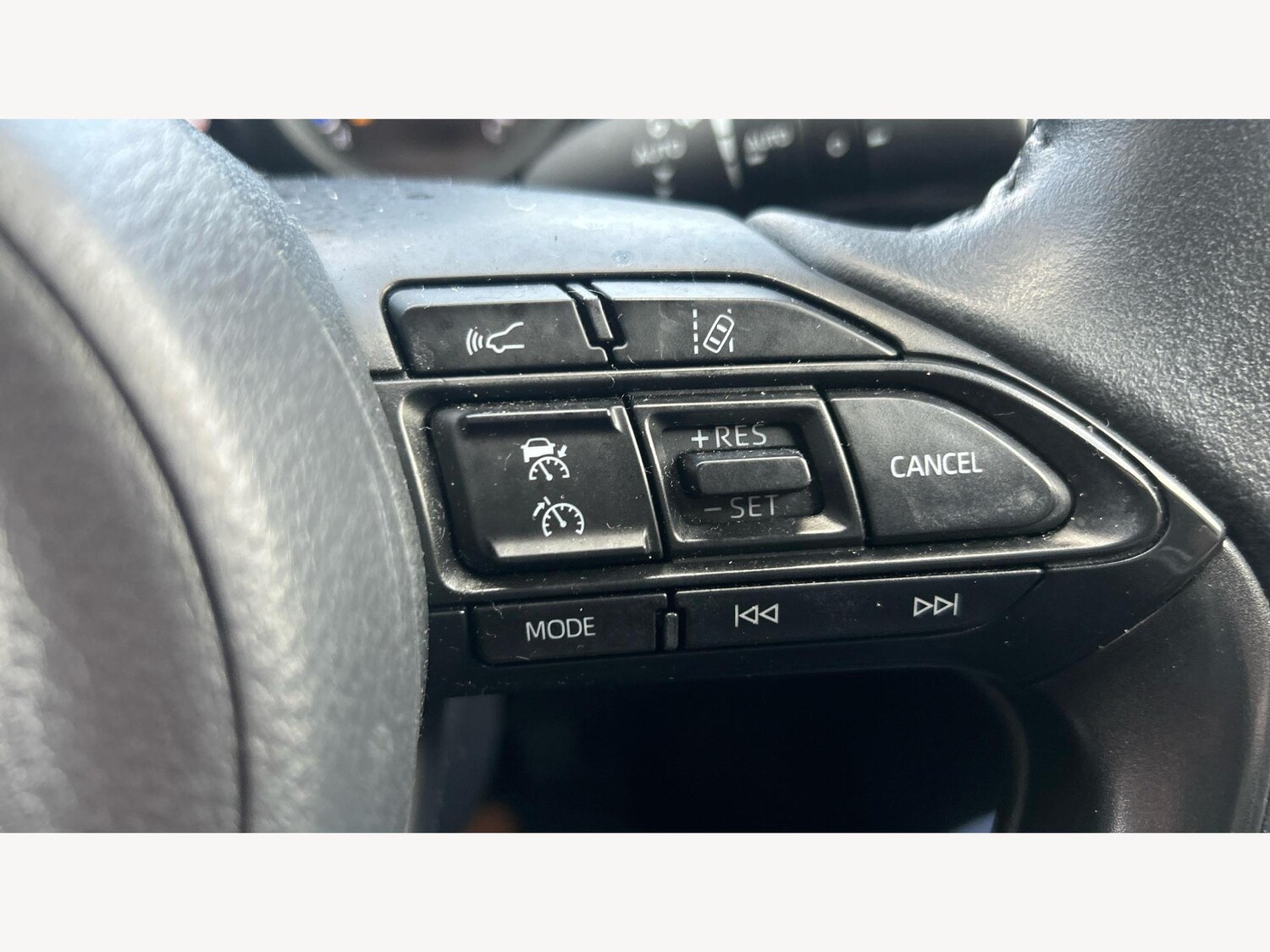 Used Toyota Yaris Cross 2023 for sale - 77175096: Photo 23