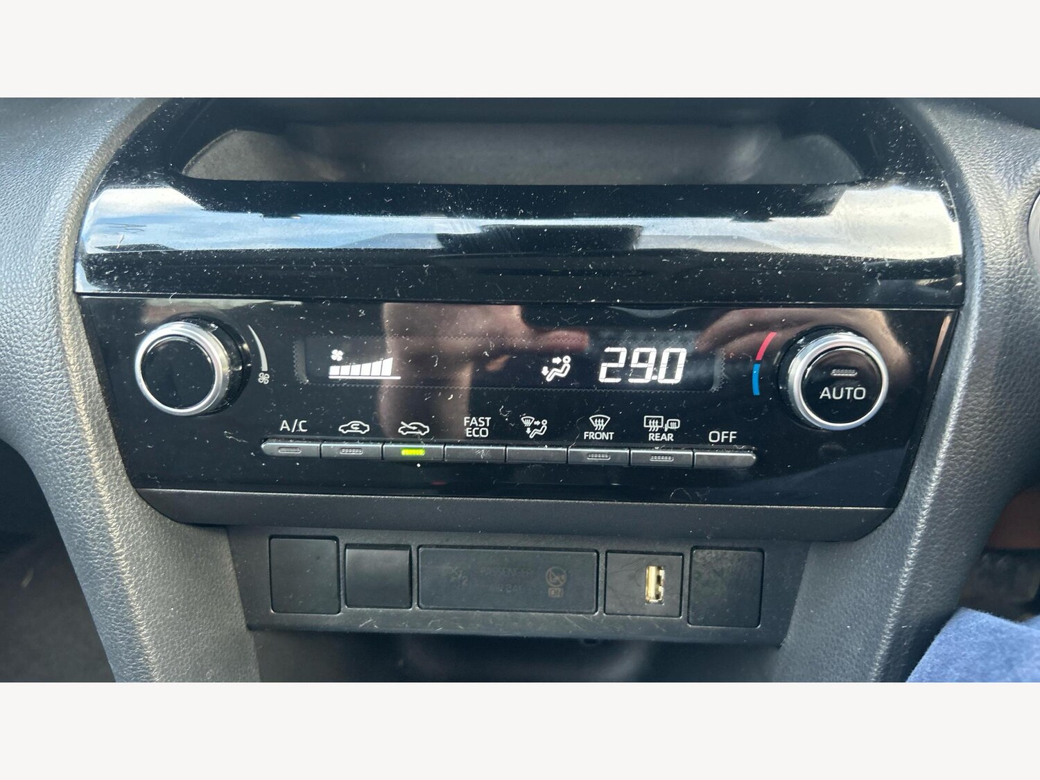 Used Toyota Yaris Cross 2023 for sale - 77175096: Photo 27