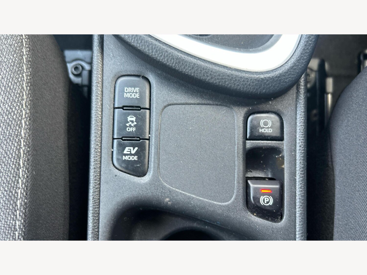 Used Toyota Yaris Cross 2023 for sale - 77175096: Photo 28