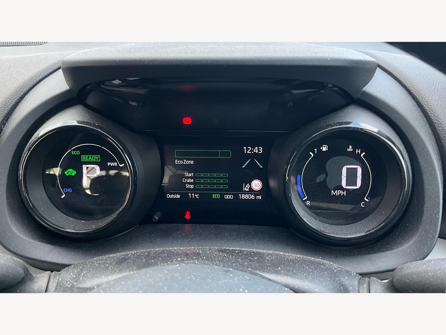 Used Toyota Yaris 2023 for sale - 77109670: Photo 11