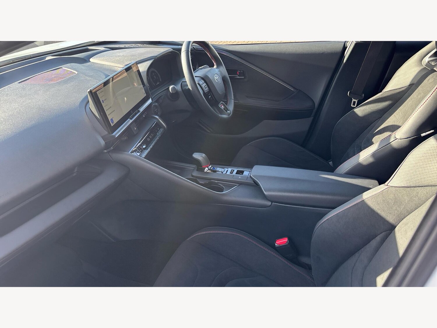 Used Toyota C-HR 2025 for sale - 77081466: Photo 12