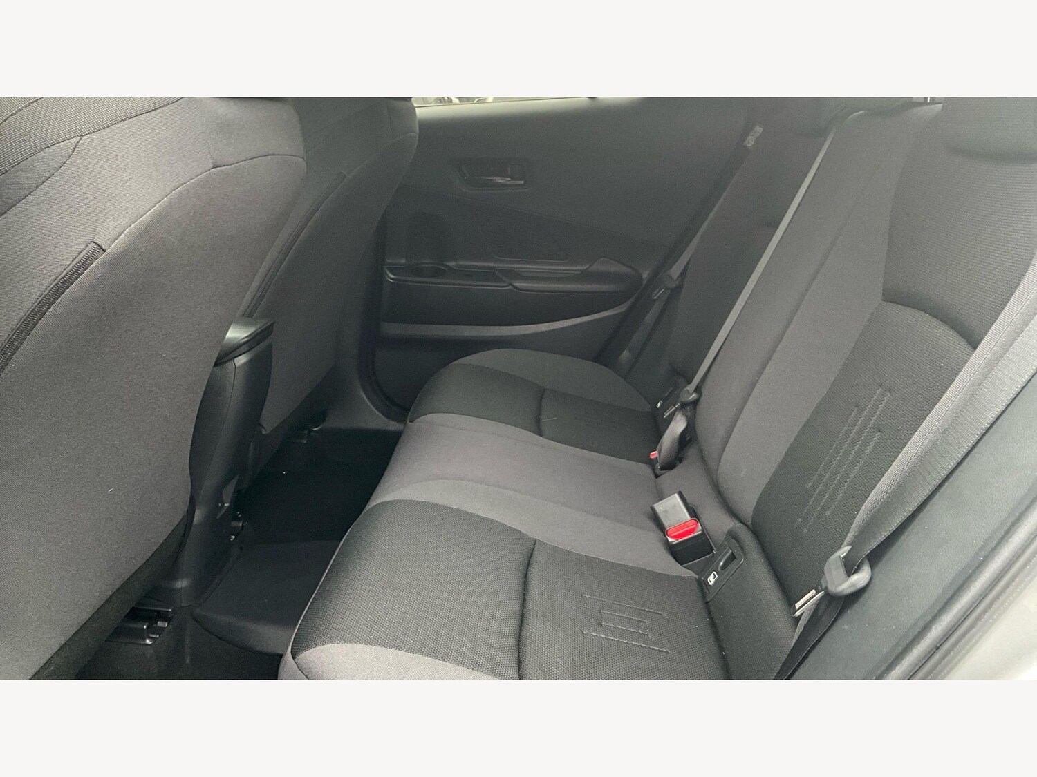 Used Toyota C-HR 2024 for sale - 77839857: Photo 15