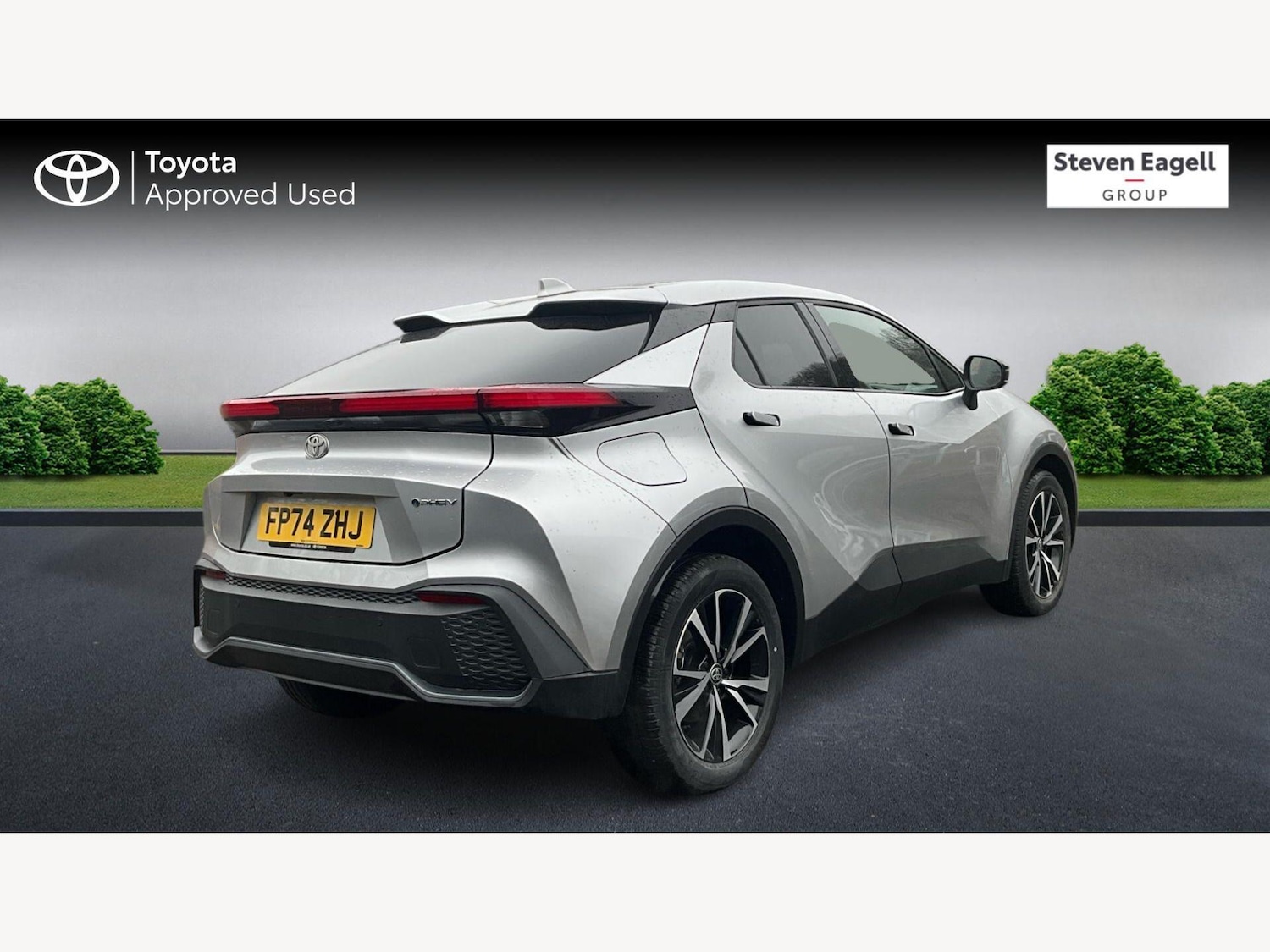 Used Toyota C-HR 2024 for sale - 77839857: Photo 2