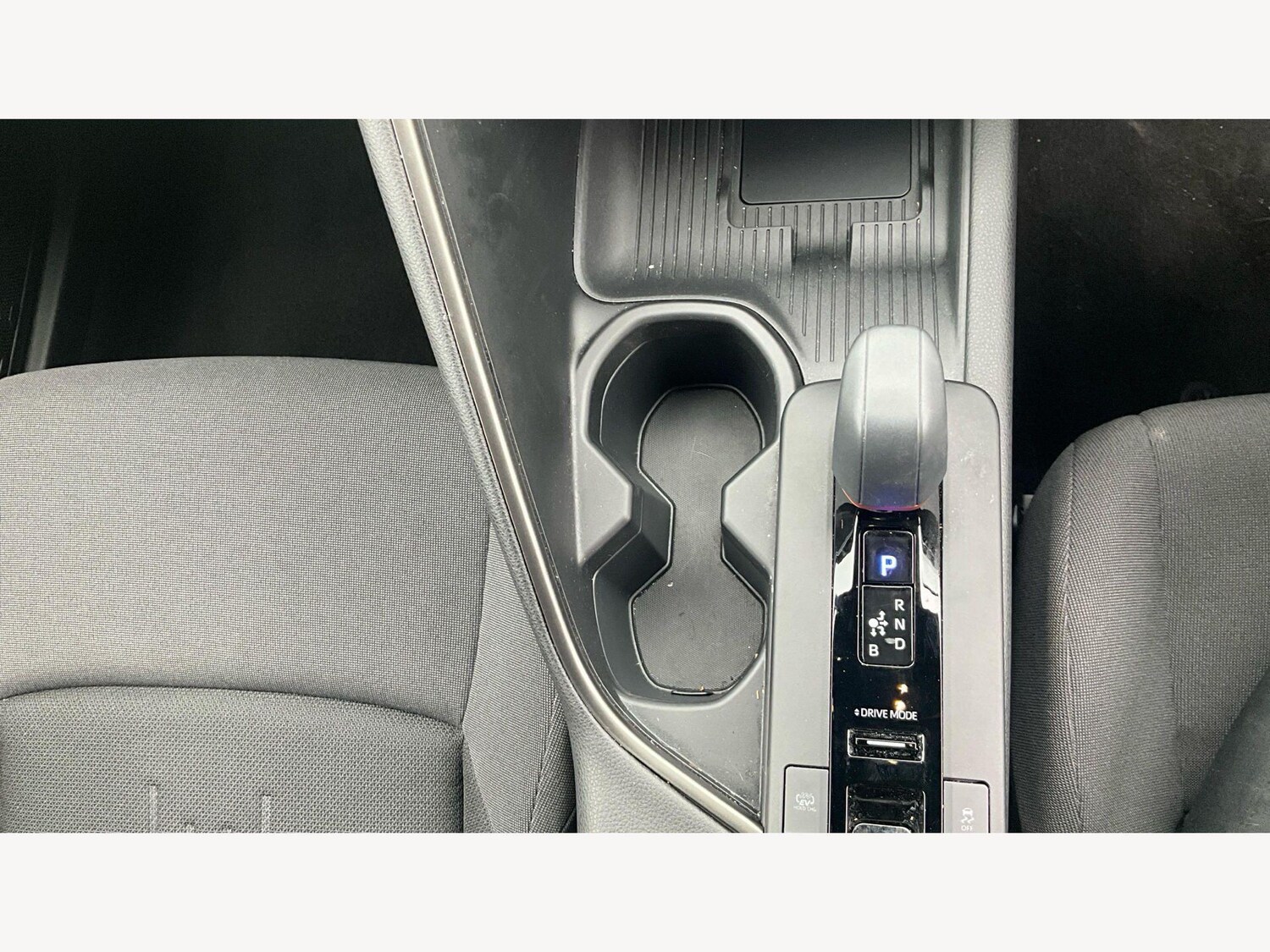 Used Toyota C-HR 2024 for sale - 77839857: Photo 25