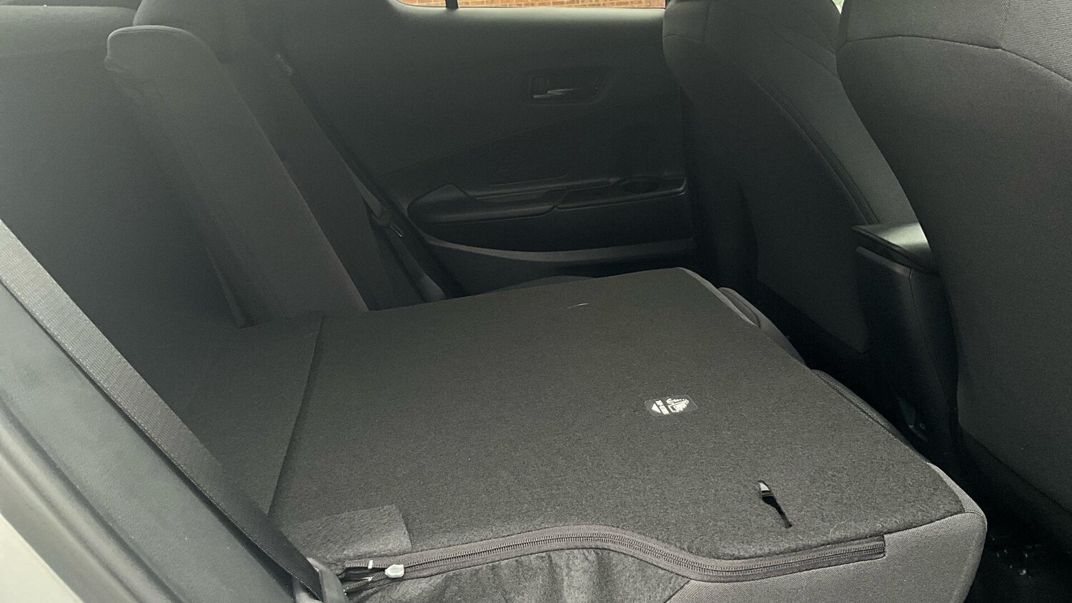 Used Toyota C-HR 2024 for sale - 77839857: Photo 45