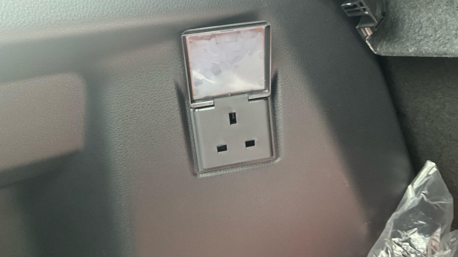 Used Toyota C-HR 2024 for sale - 77839857: Photo 49