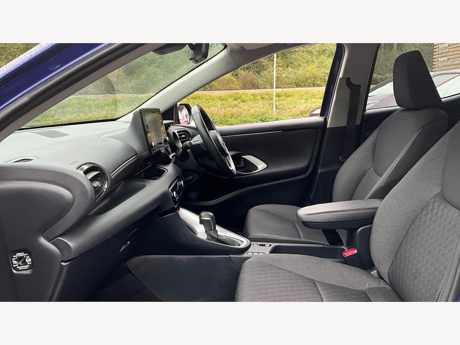 Used Toyota Yaris 2022 for sale - 76433056: Photo 12