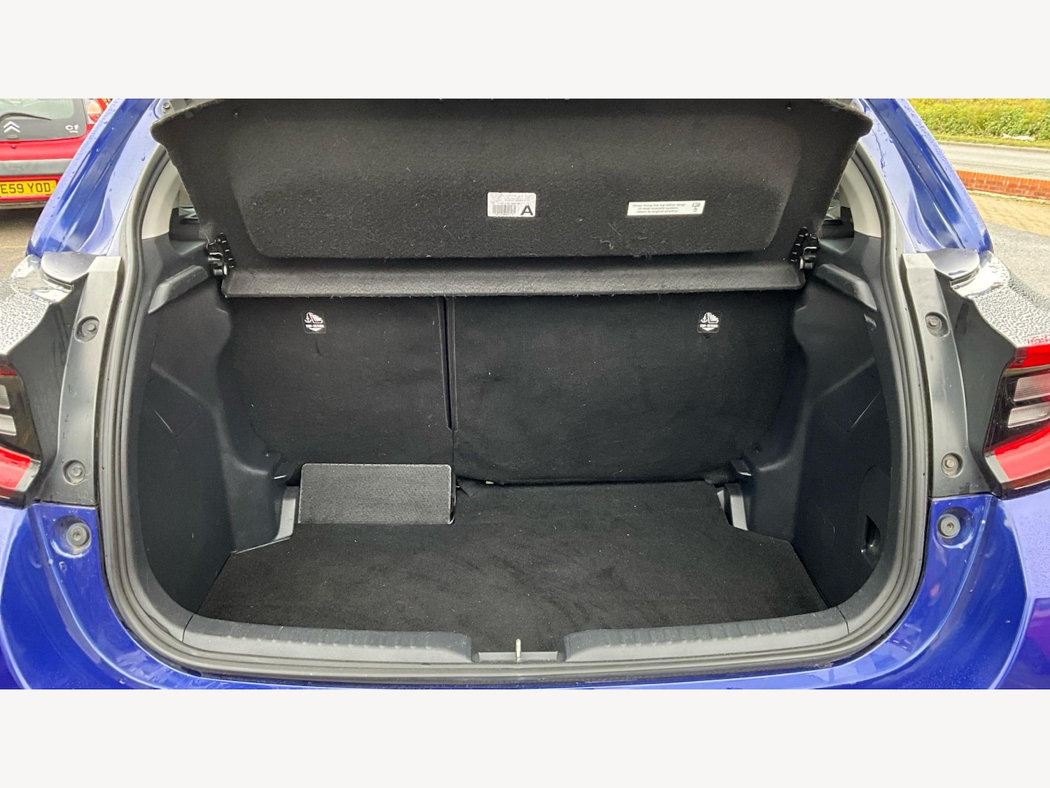 Used Toyota Yaris 2022 for sale - 76433056: Photo 16