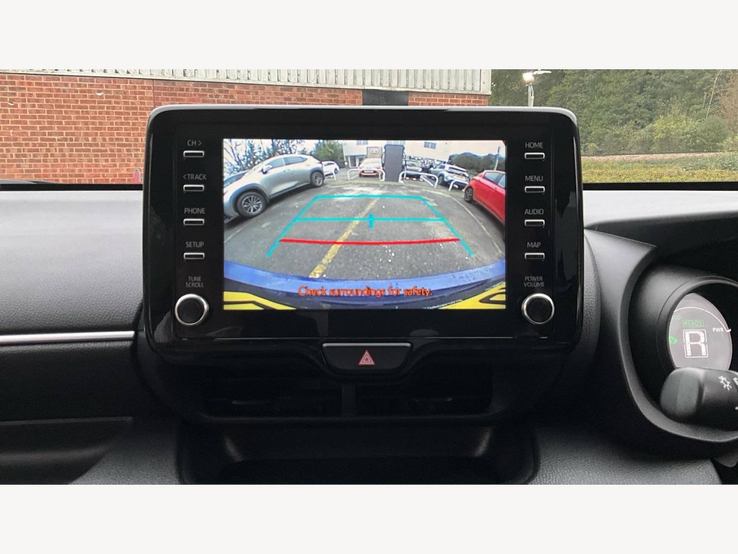 Used Toyota Yaris 2022 for sale - 76433056: Photo 27