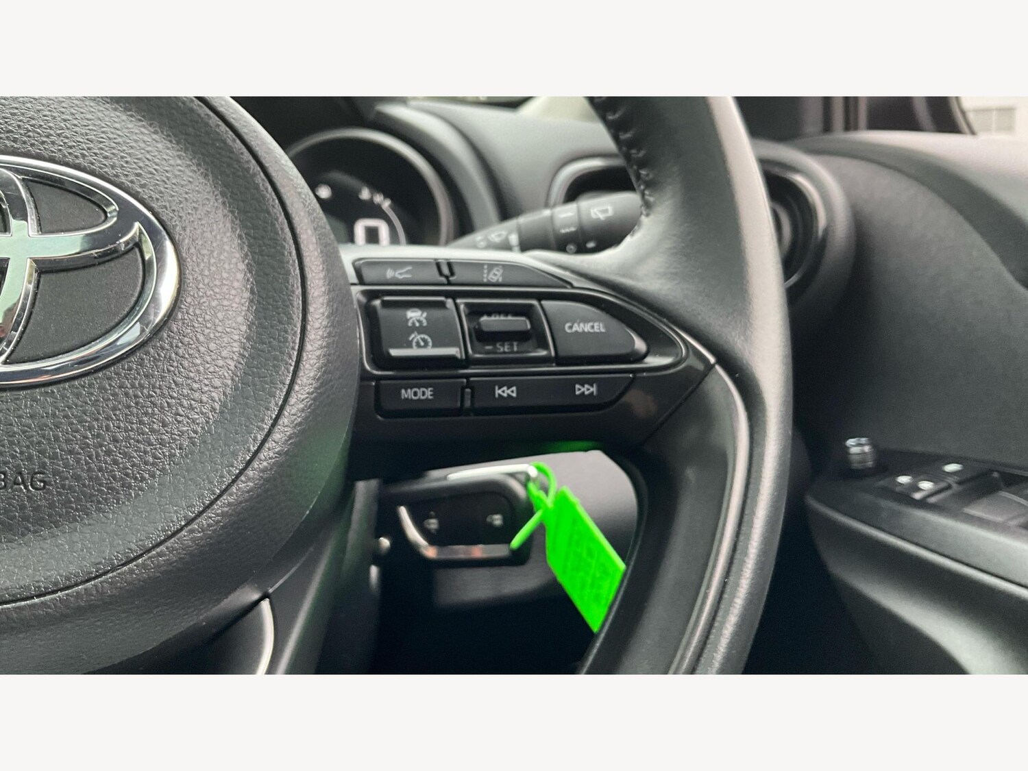 Used Toyota Yaris 2022 for sale - 76433056: Photo 34