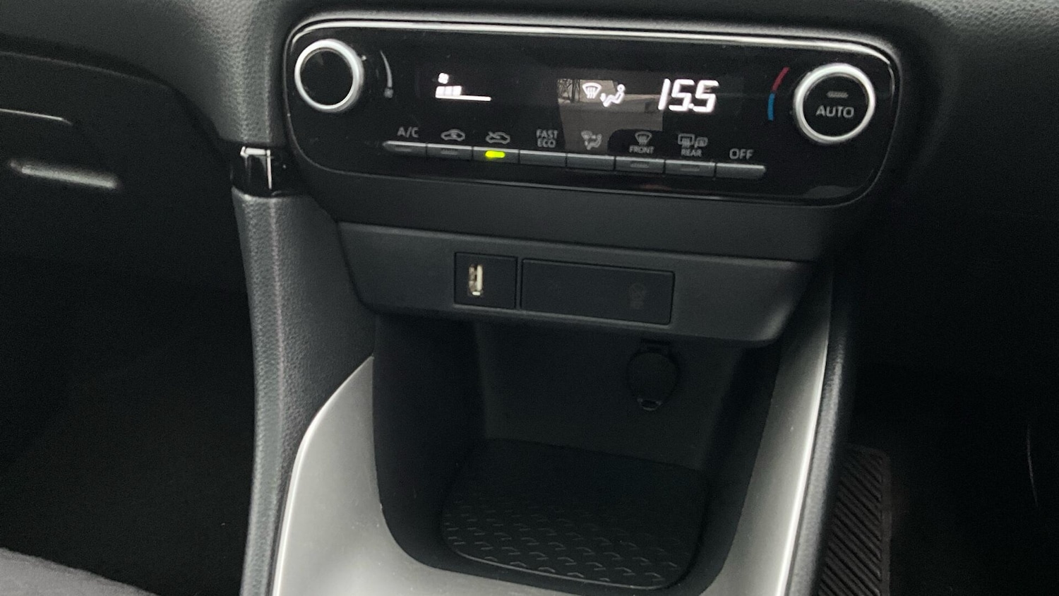 Used Toyota Yaris 2022 for sale - 76433056: Photo 37