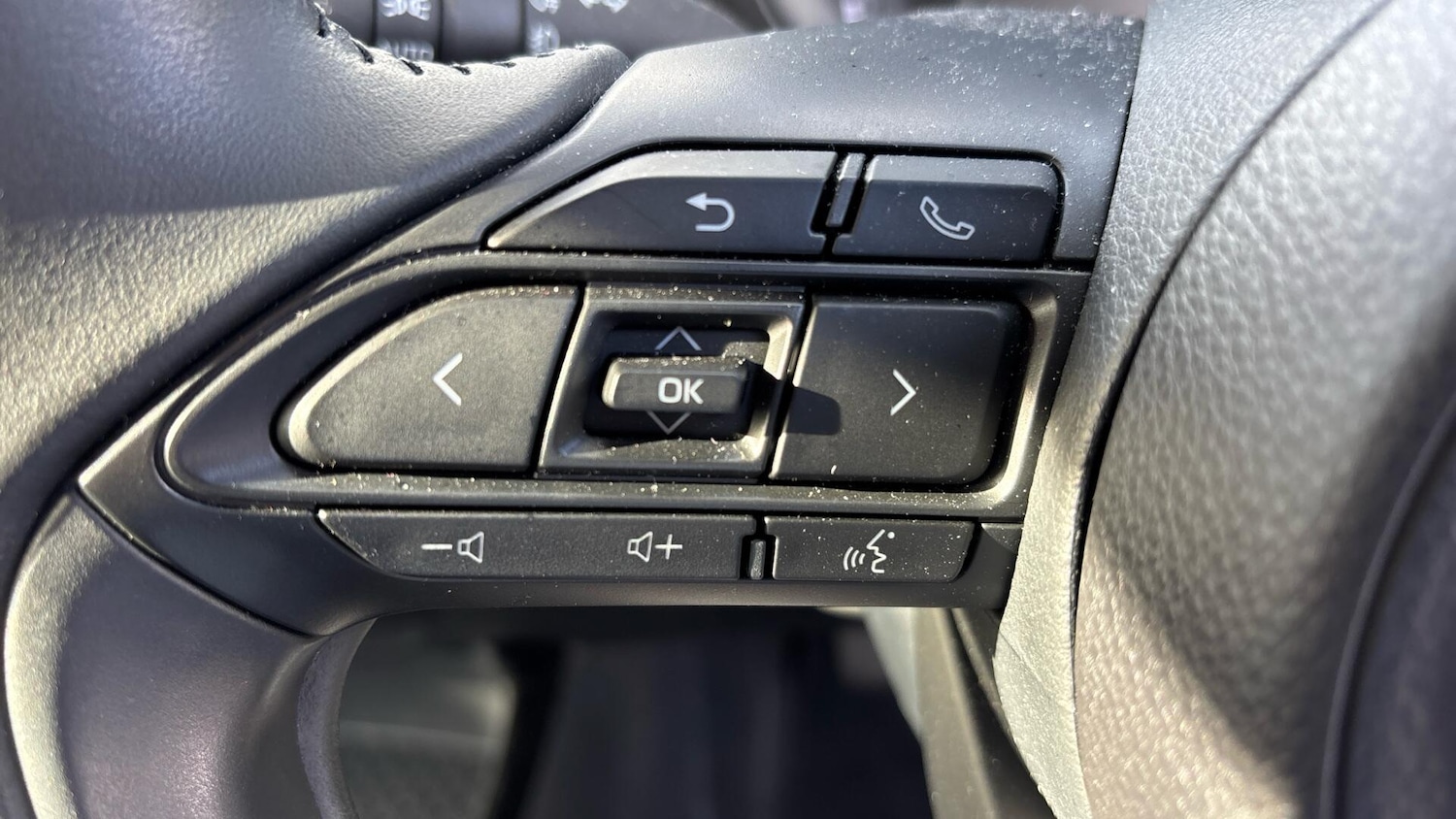 Used Toyota Aygo X 2023 for sale - 76562079: Photo 33