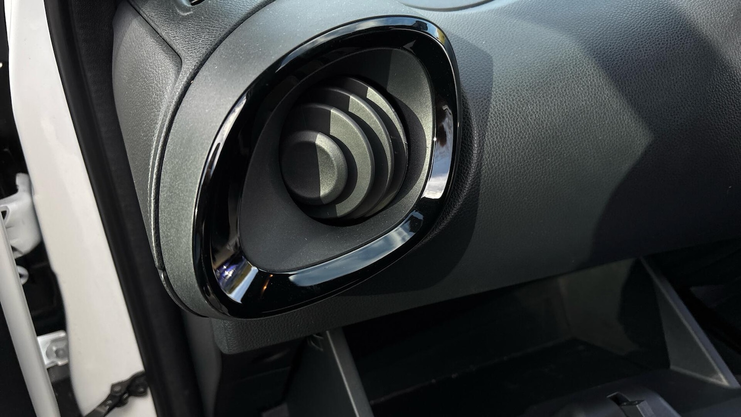 Used Toyota Aygo X 2023 for sale - 76562079: Photo 47