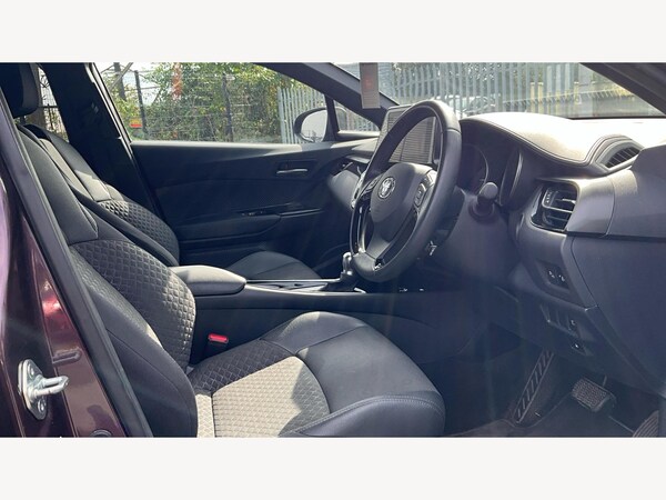 Used Toyota C-HR 2023 for sale - 76239804: Photo 13