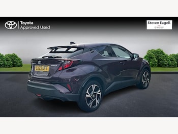 Used Toyota C-HR 2023 for sale - 76239804: Photo 2