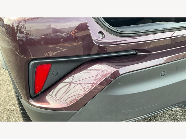 Used Toyota C-HR 2023 for sale - 76239804: Photo 32