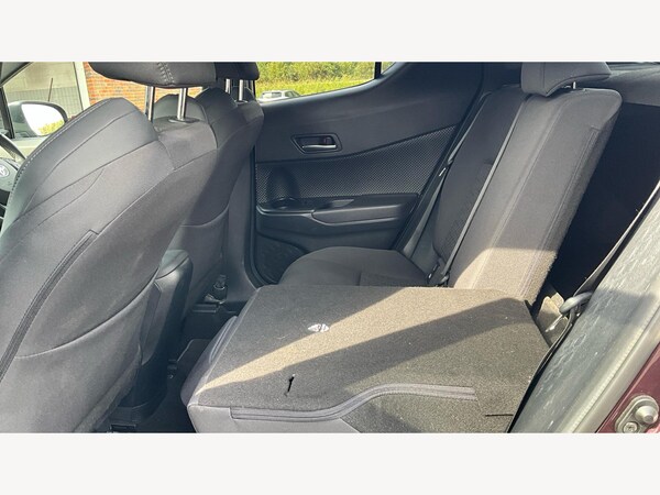 Used Toyota C-HR 2023 for sale - 76239804: Photo 33