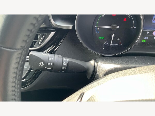 Used Toyota C-HR 2023 for sale - 76239804: Photo 43