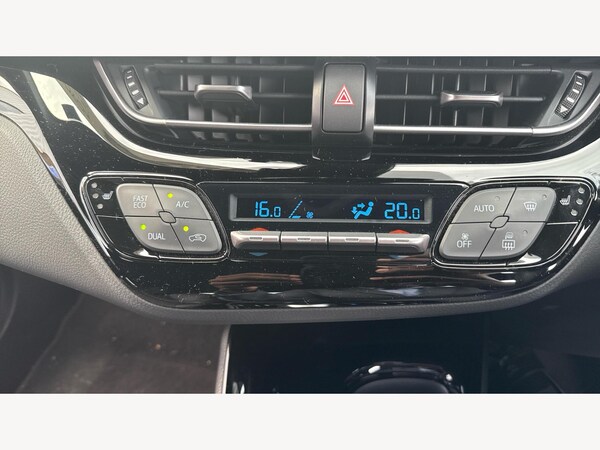 Used Toyota C-HR 2023 for sale - 76012210: Photo 28