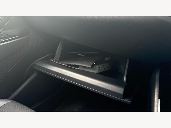 Used Toyota C-HR 2023 for sale - 76012210: Photo 42
