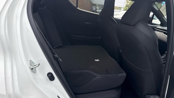 Used Toyota C-HR 2023 for sale - 76012210: Photo 46