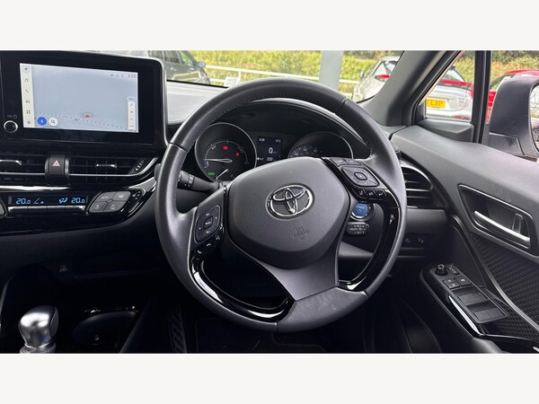 Used Toyota C-HR 2023 for sale - 76012210: Photo 8