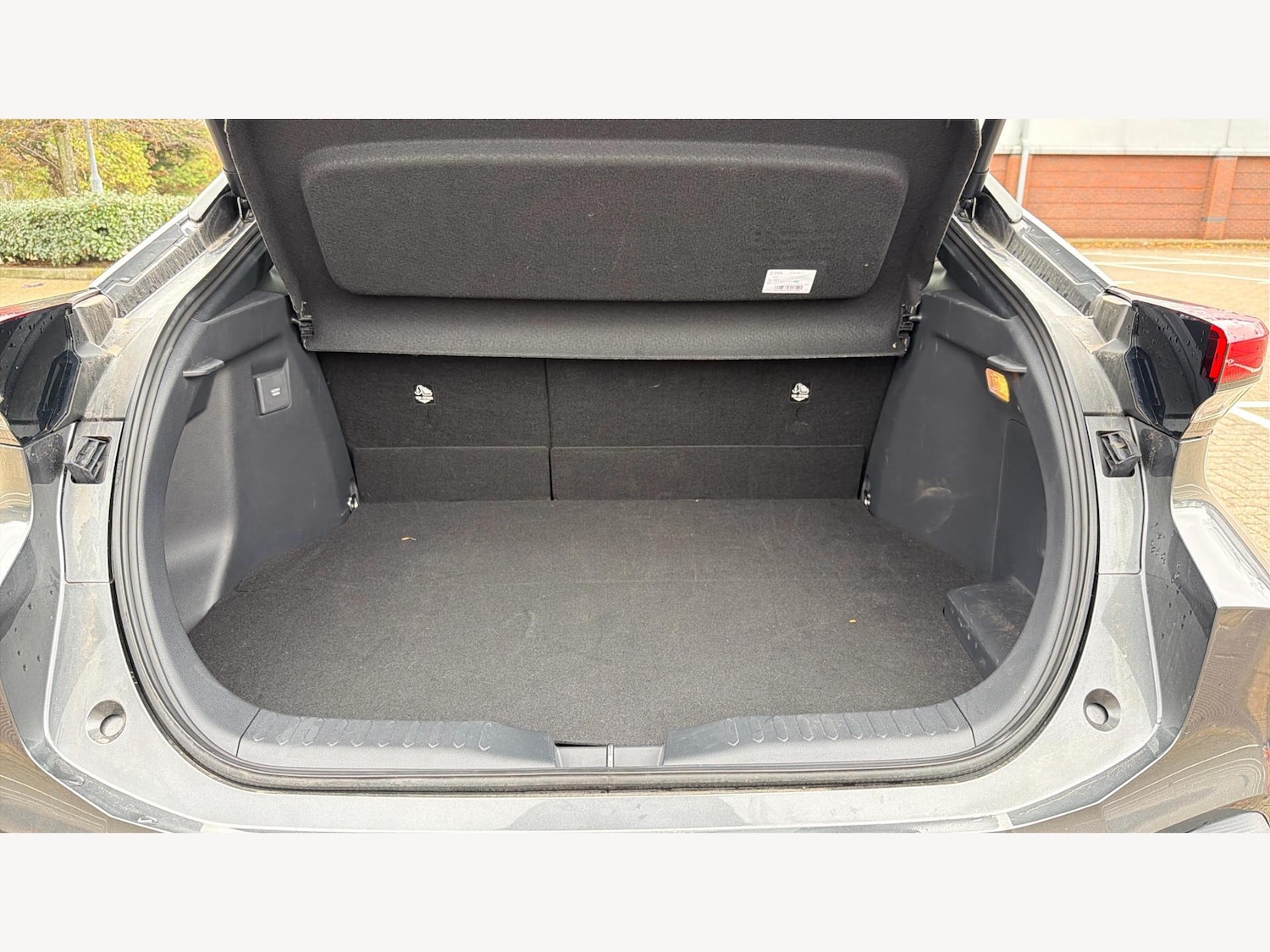 Used Toyota C-HR 2024 for sale - 76759356: Photo 16