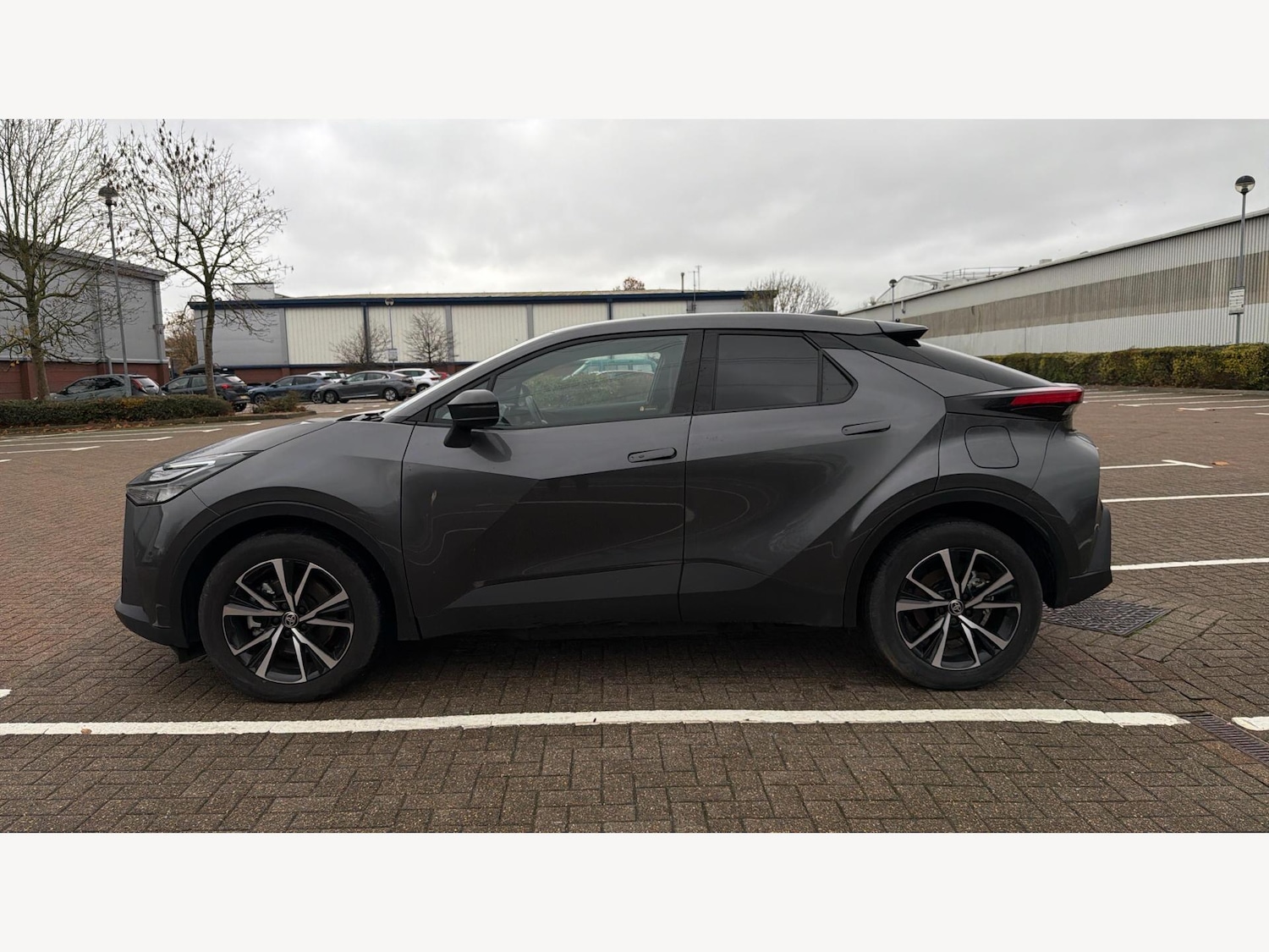 Used Toyota C-HR 2024 for sale - 76759356: Photo 19