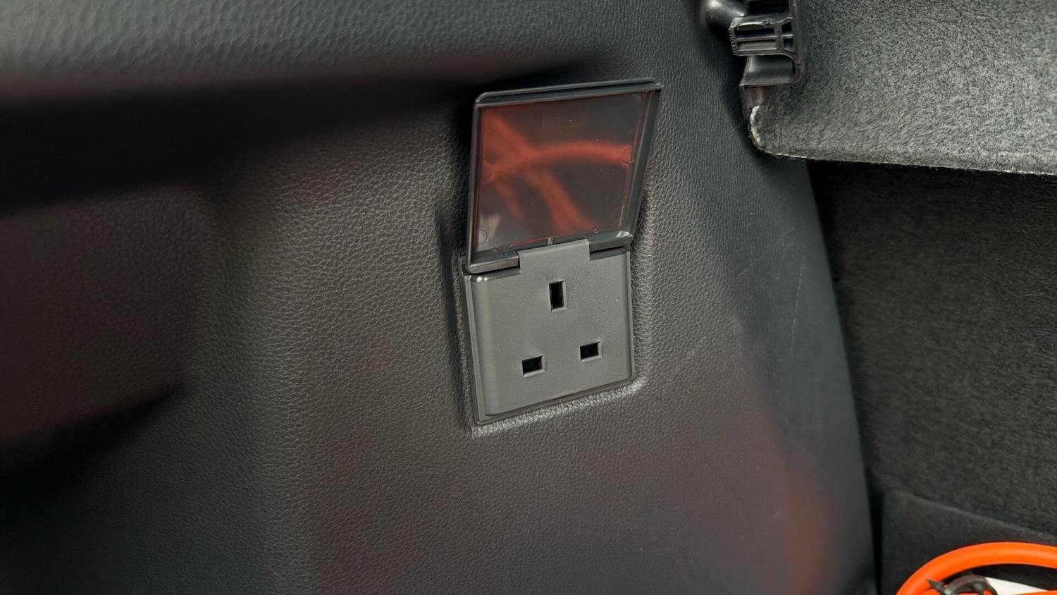 Used Toyota C-HR 2024 for sale - 76759356: Photo 54