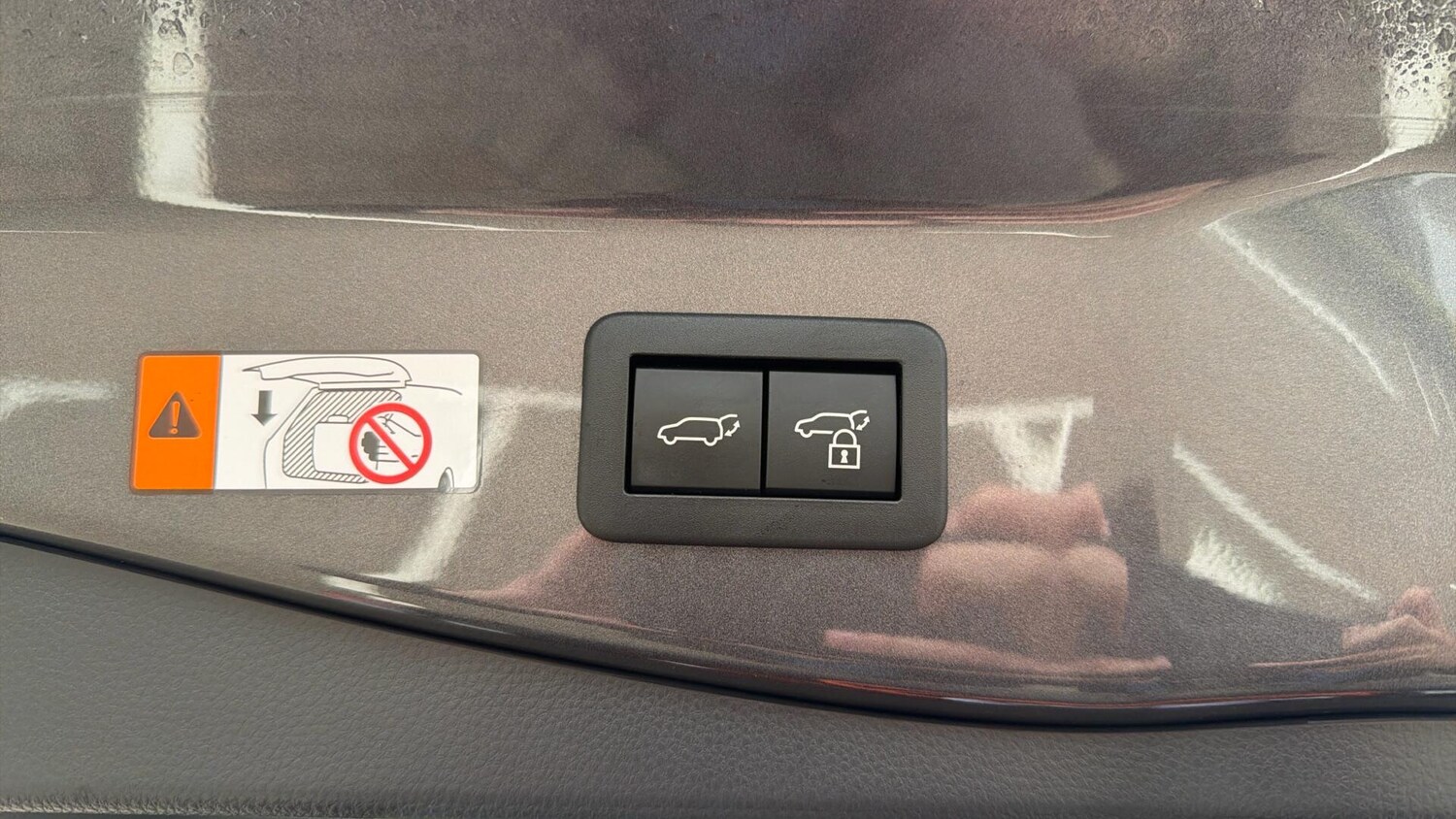 Used Toyota C-HR 2024 for sale - 76759356: Photo 55