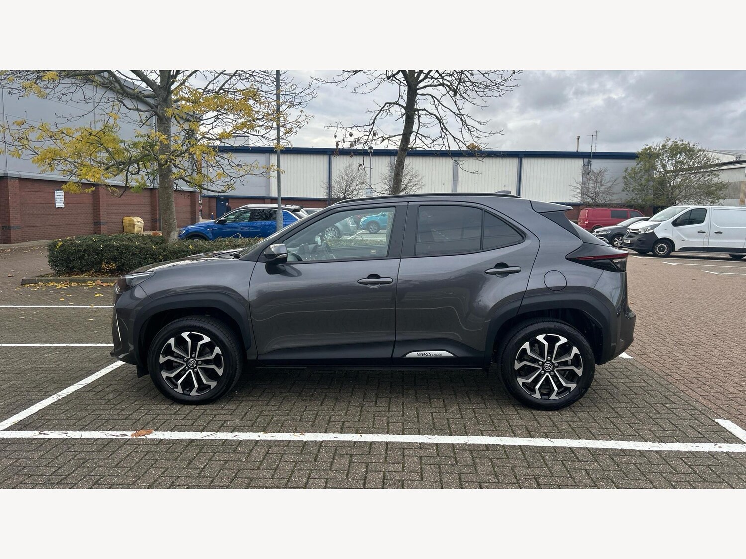 Used Toyota Yaris Cross 2023 for sale - 76584027: Photo 19