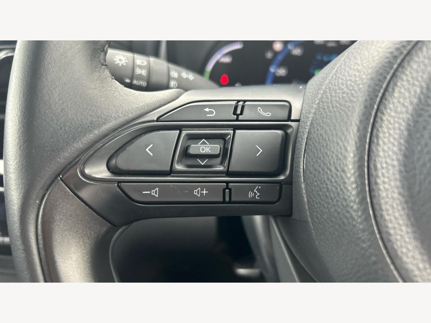 Used Toyota Yaris Cross 2023 for sale - 76584027: Photo 27